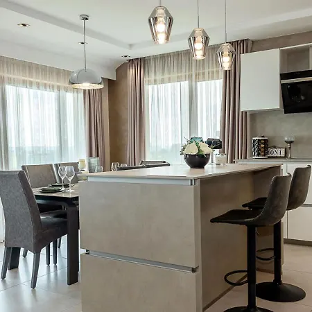 Luxury Sea View Flat With Parking In Briz By Flat Manаger Apartmán Varna