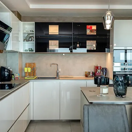 Luxury Sea View Flat With Parking In Briz By Flat Manаger Varna