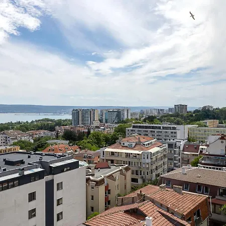 Luxury Sea View Flat With Parking In Briz By Flat Manаger Apartmán Varna
